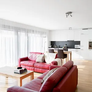 Nest - Voltastrasse Apartment